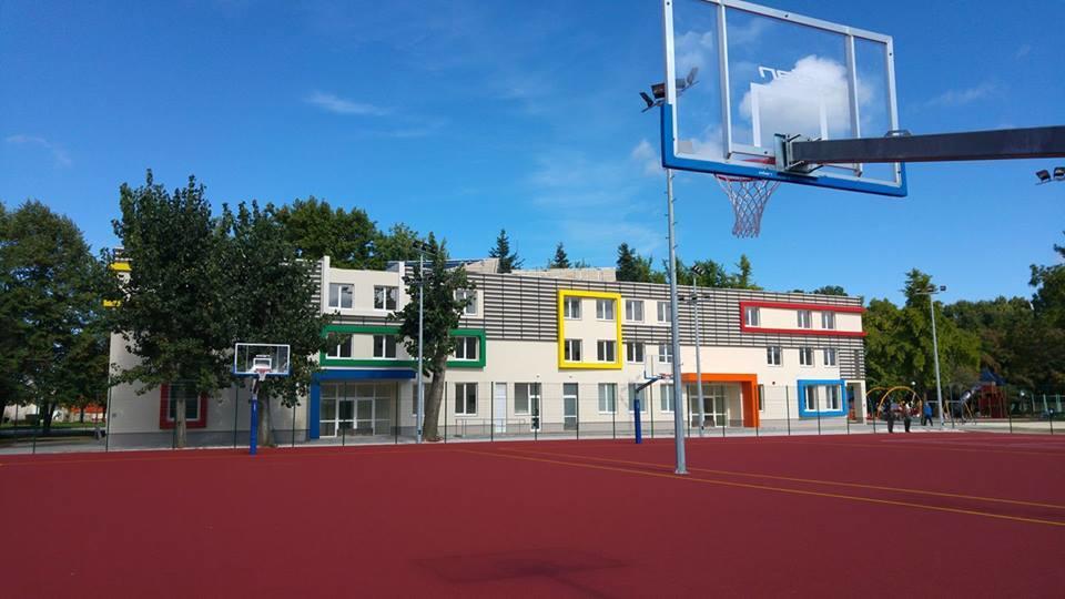 Youth Centre プロヴディフ エクステリア 写真